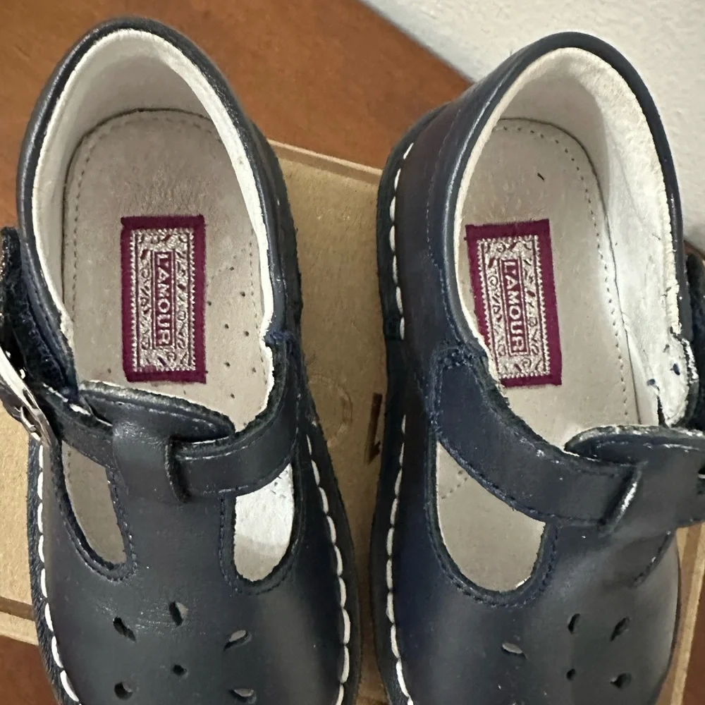 LAmour navy leather